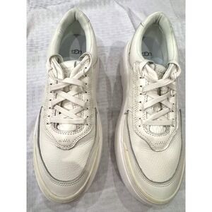 Nike Womens White Leather Low Top Sneakers Lace Up Casual Shoes Size 9.5 Sporty